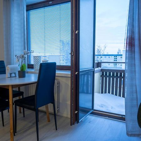 Cozy Apartment By The Sea 2 Rooms Free Private Parking Kemi Kültér fotó